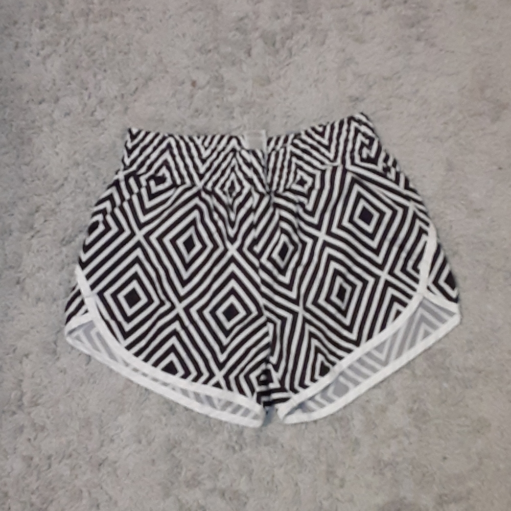 Athletic shorts